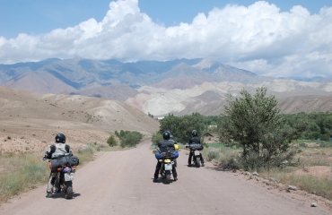 motocyklowe wyjazdy Kirgistan, transport motorów