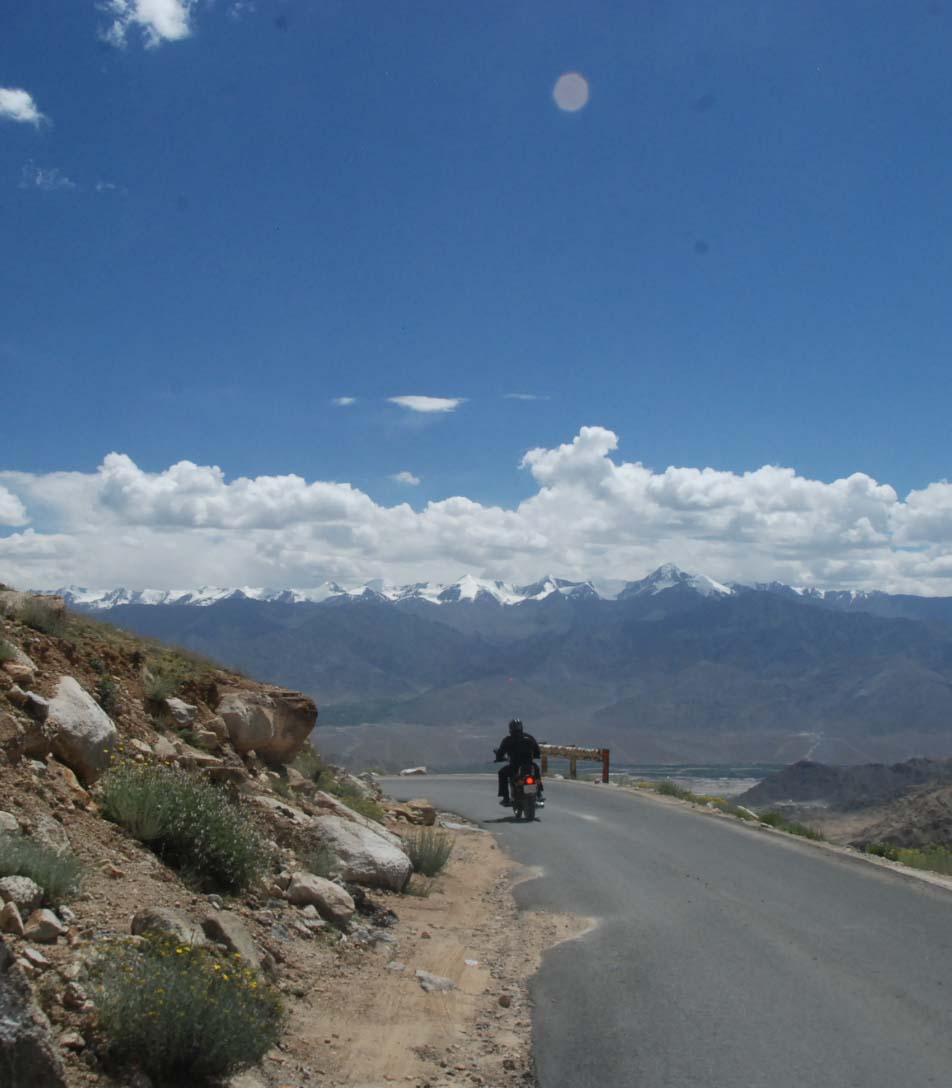 ekspedycje motocyklowe w himalajach