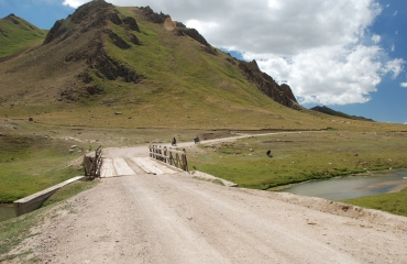 wyprawy motocyklowe i transport motocykli Kirgistan
