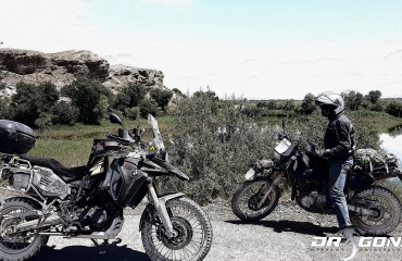 organizacja wypraw motocyklowych  hiszpania, gruzja, tadzykistan, kazachstan kirgistan, wyprawy autami terenowymi