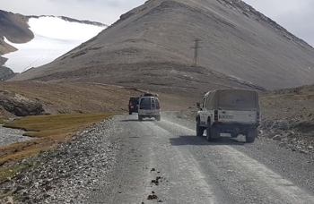 Kirgizja wyprawy autami terenowymi dla osob bez doświadczenia